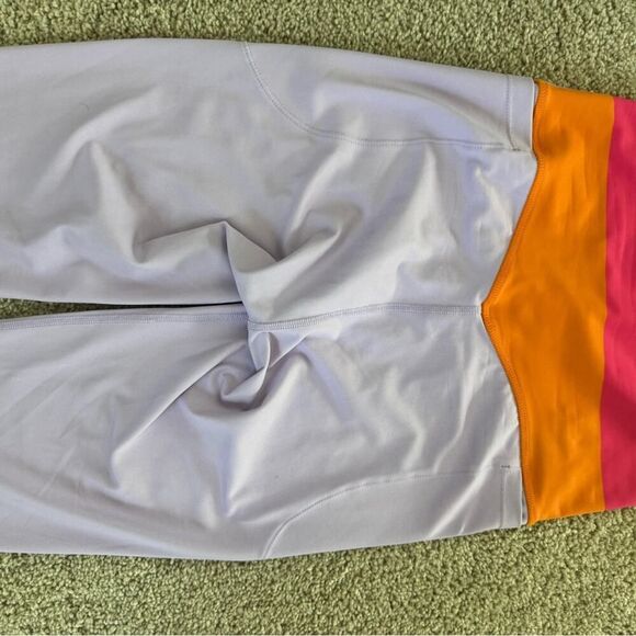 WYN by Malo Republic | Flow & Go 7/8 Tights - Lane | Size: Small | EUC - Picture 7 of 9